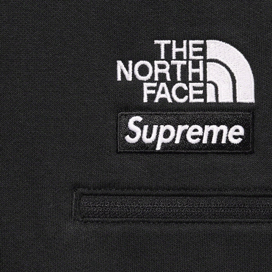 Supreme®/The North Face® Convertible Sweatpant view 9